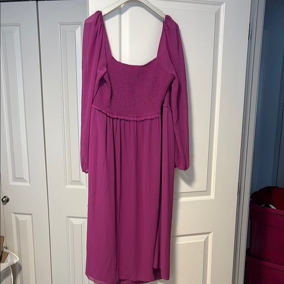 Magenta Bishop Sleeve Square Neck Midi Dress - Picture 3 of 4